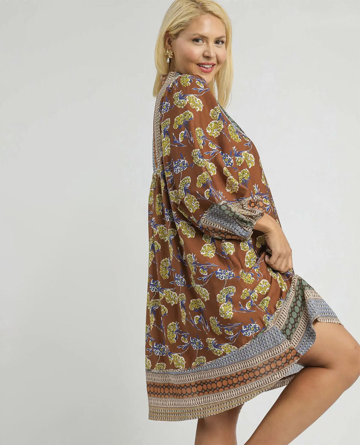 Plus V-neck Madarin Collar Dress
