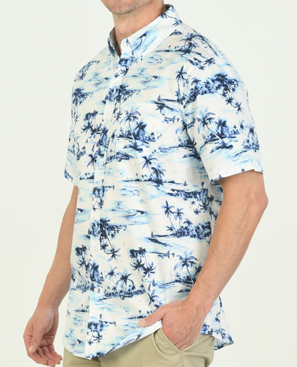 Chaps Men's Short Sleeve Printed Cotton Poplin Button Up Shirt