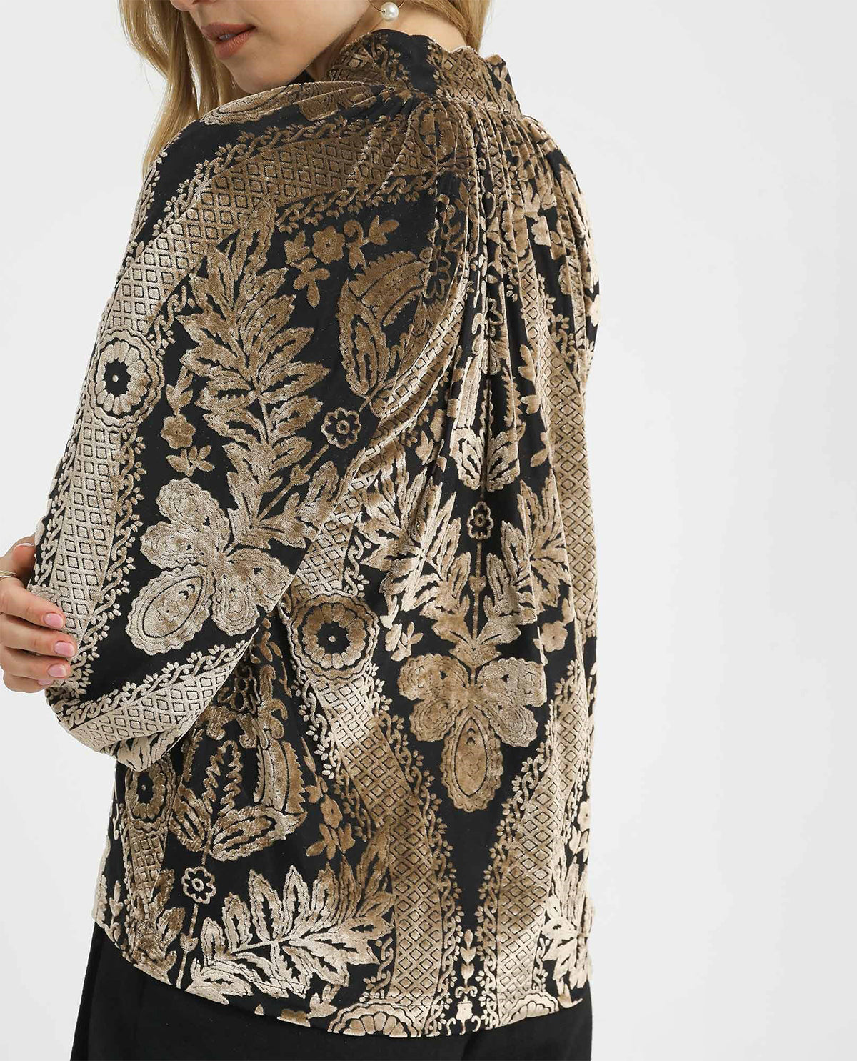 Umgee Velvet Split neck Top