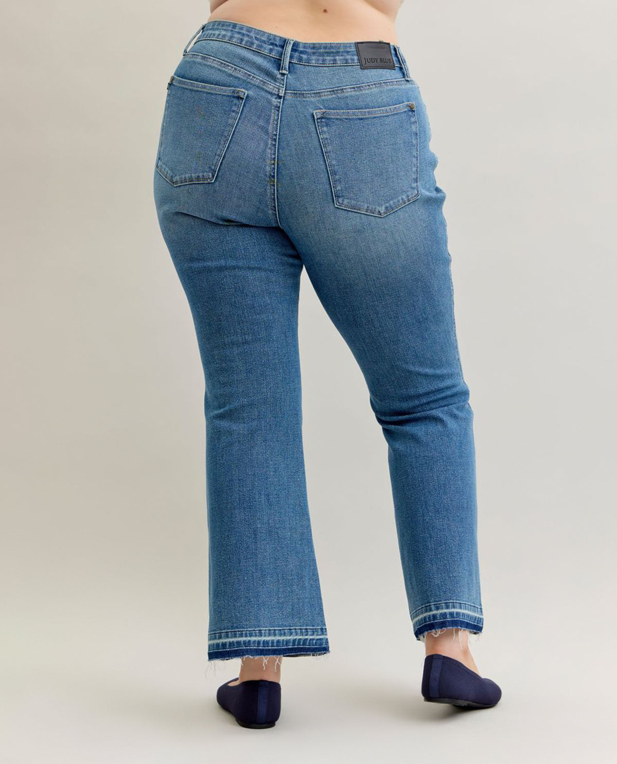 Judy Blue Plus MR Slim Bootcut Tummy Control Medium