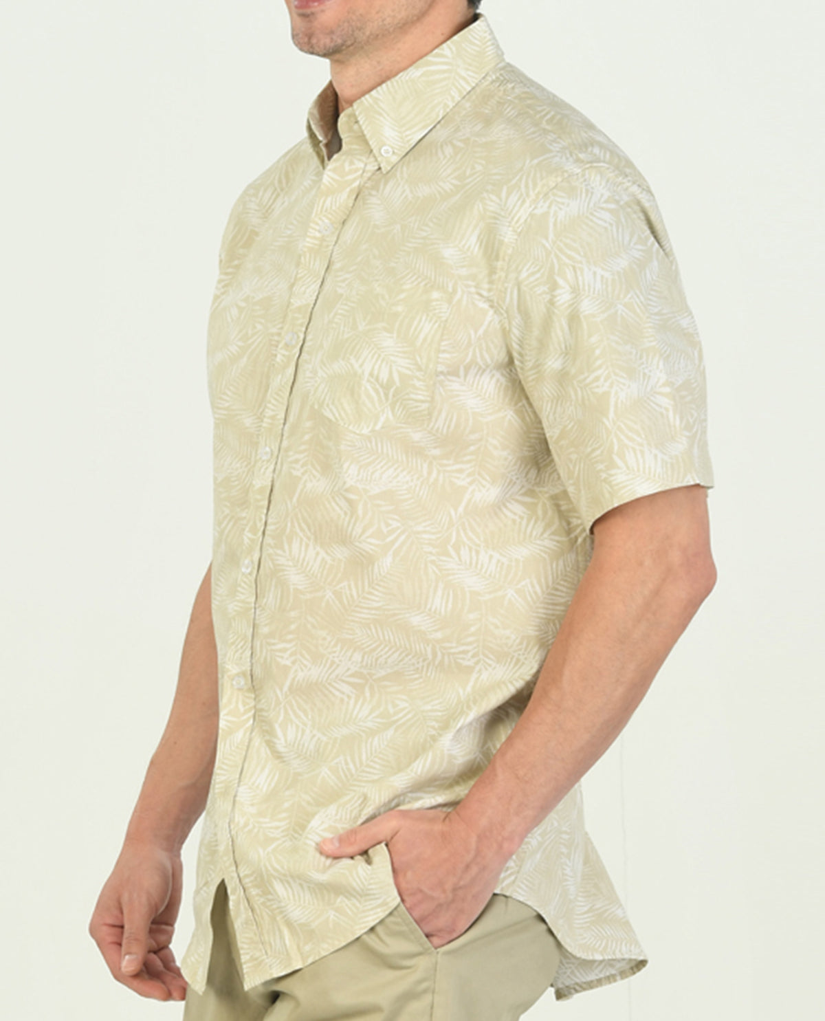 Chaps Men's Short Sleeve Printed Cotton Poplin Button Up Shirt