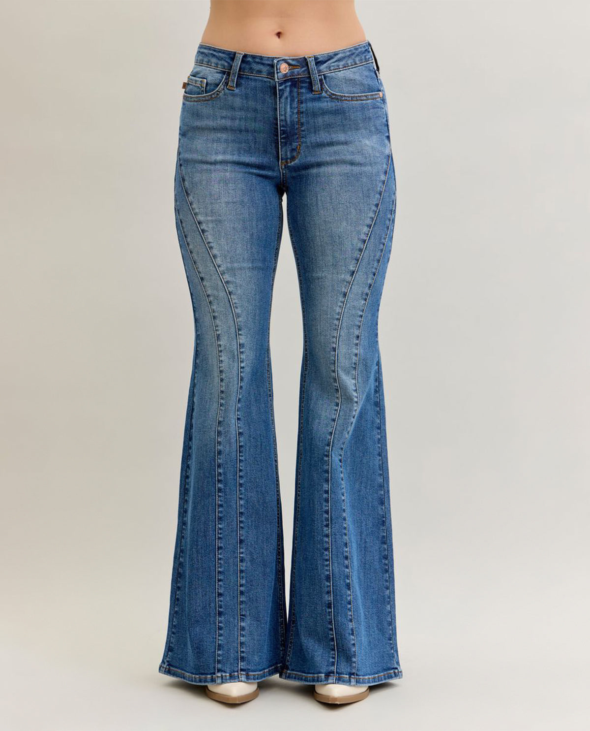 Judy Blue MR New Flare Angular Seam