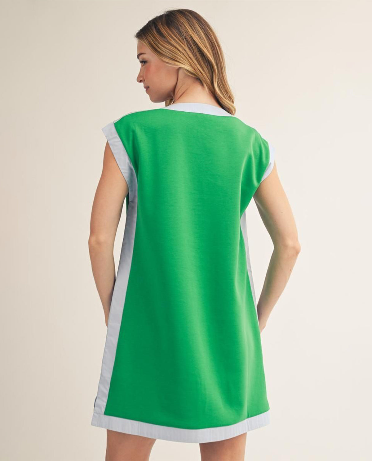 Jodifl Solid V-Neck Dress With Contrast Trim