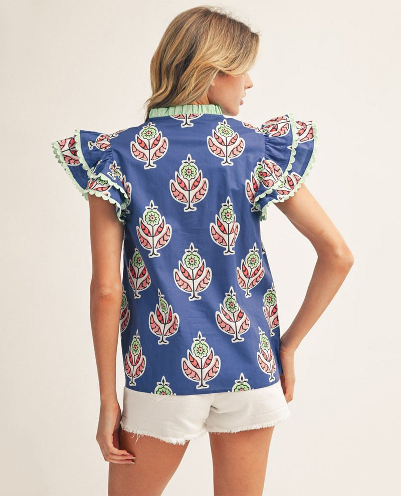 Jodifl Print Top With Flutter Sleeve and Solid Trim Blue