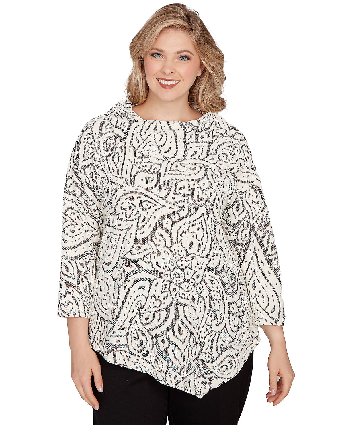 Woman wearing a white patterned blouse on a white background