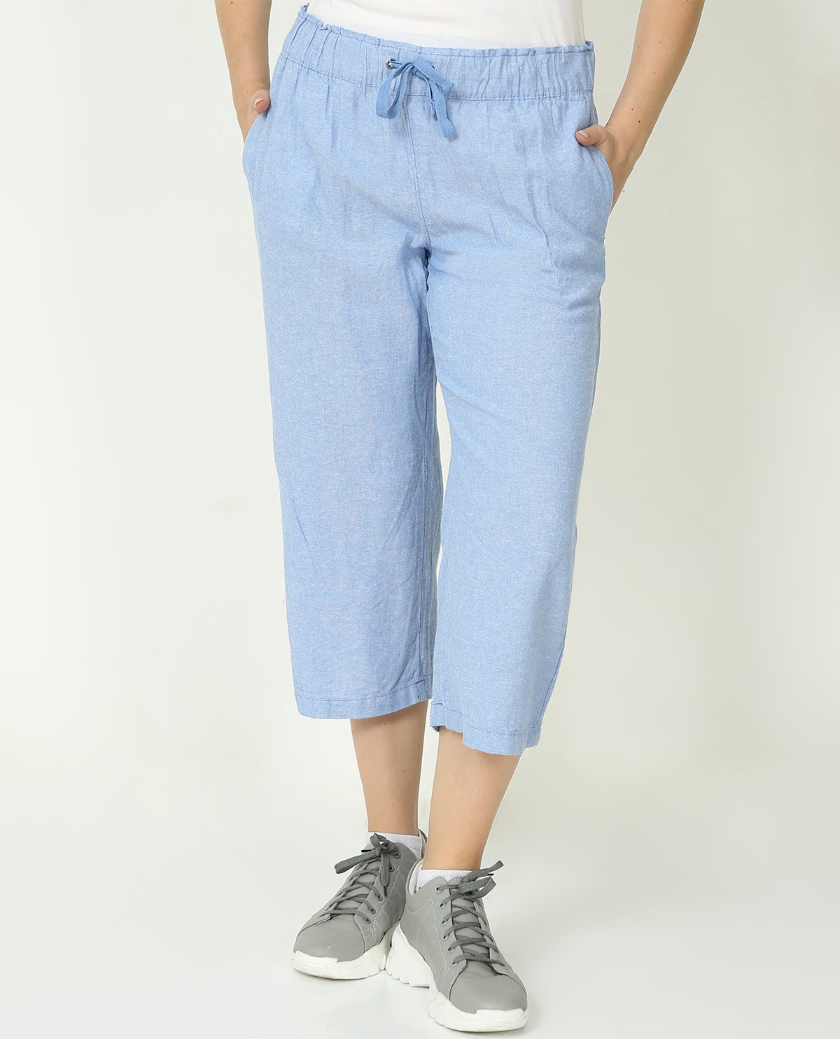 Dash 22" Linen Capri