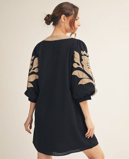 Jodifl V-Neck Dress With Bold Print Black