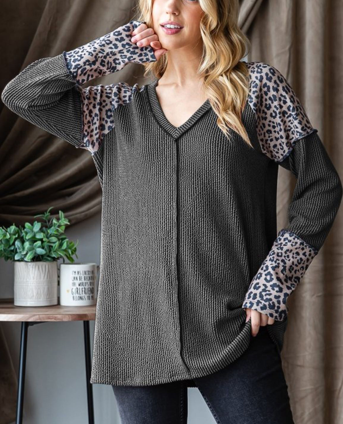 Long Sleeve V-Neck Solid Urban Animal Print Top