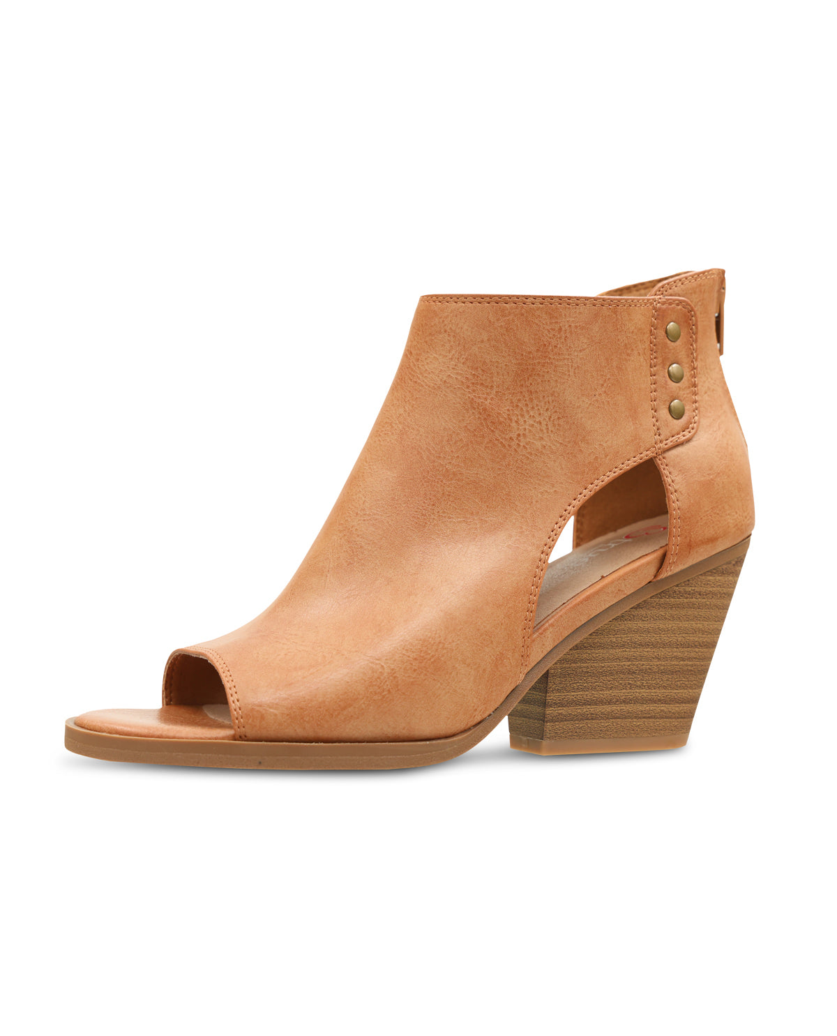 Bare Traps Gwin Camel Sandal