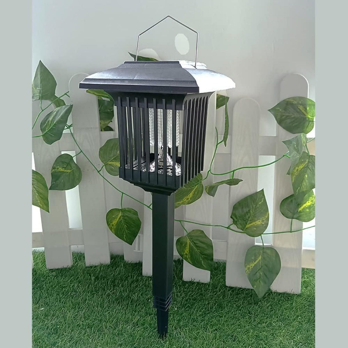 Solar Powered Bug Zapper Pro