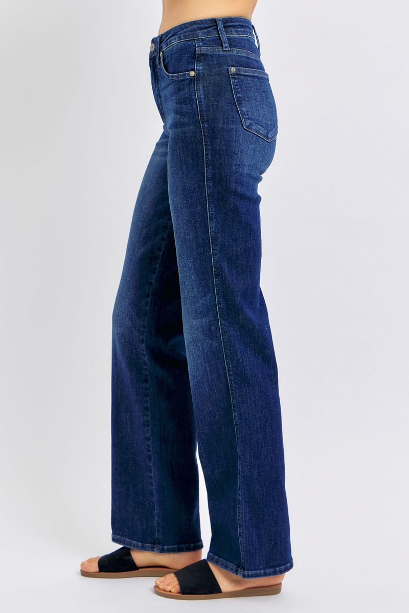 Judy Blue Mid-Rise Tummy Control Jeans