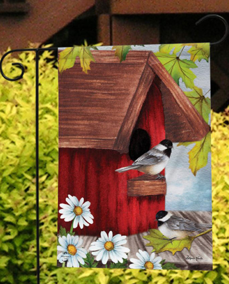 Birdhouse Friends Garden Flag