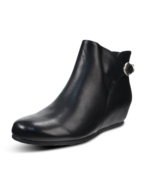 Baretraps Sadie Black Boot