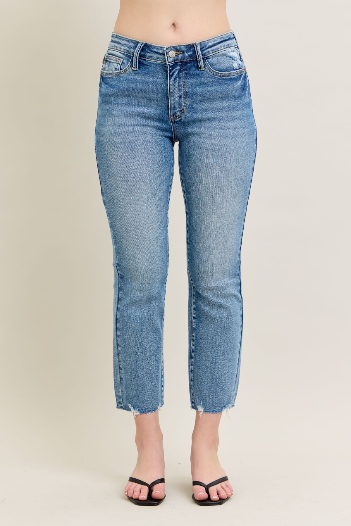 Judy Blue Vintage Wash Kick Flare Jenas