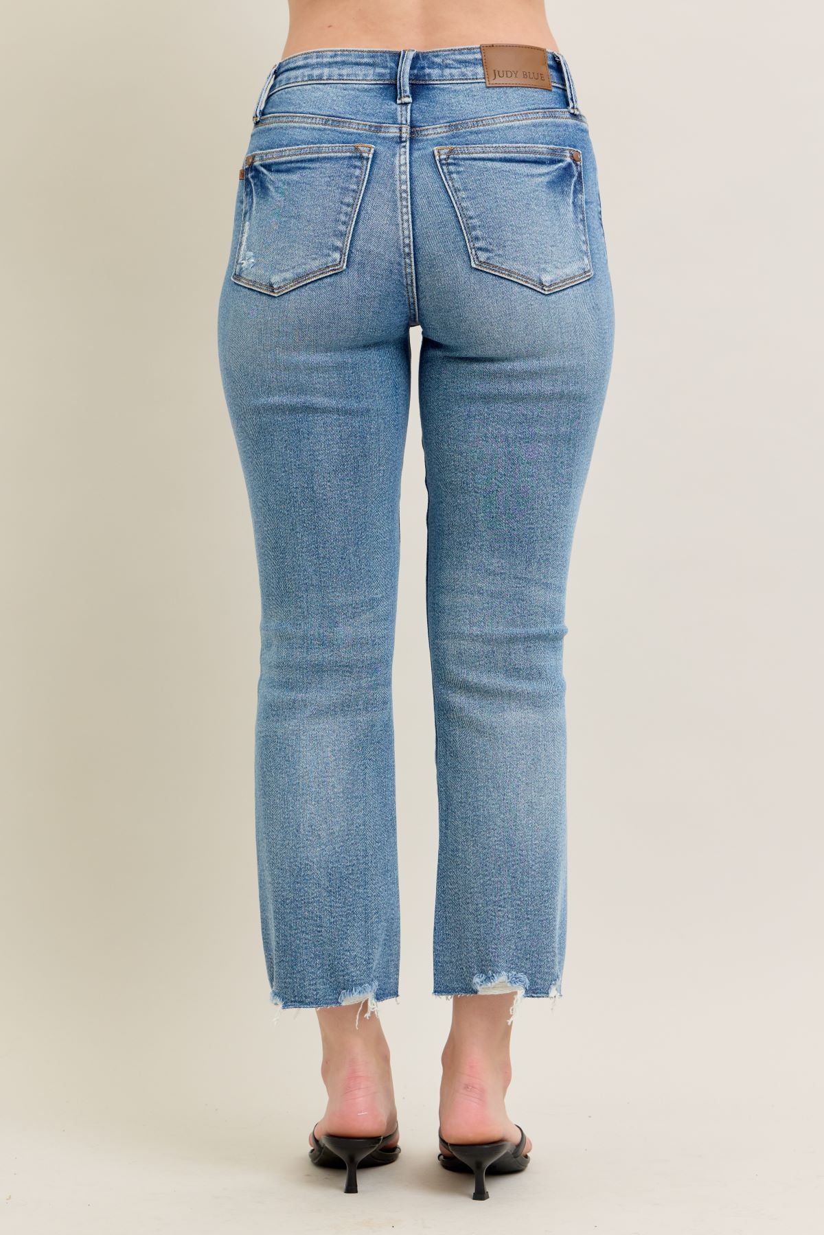 Judy Blue Vintage Wash Kick Flare Jenas