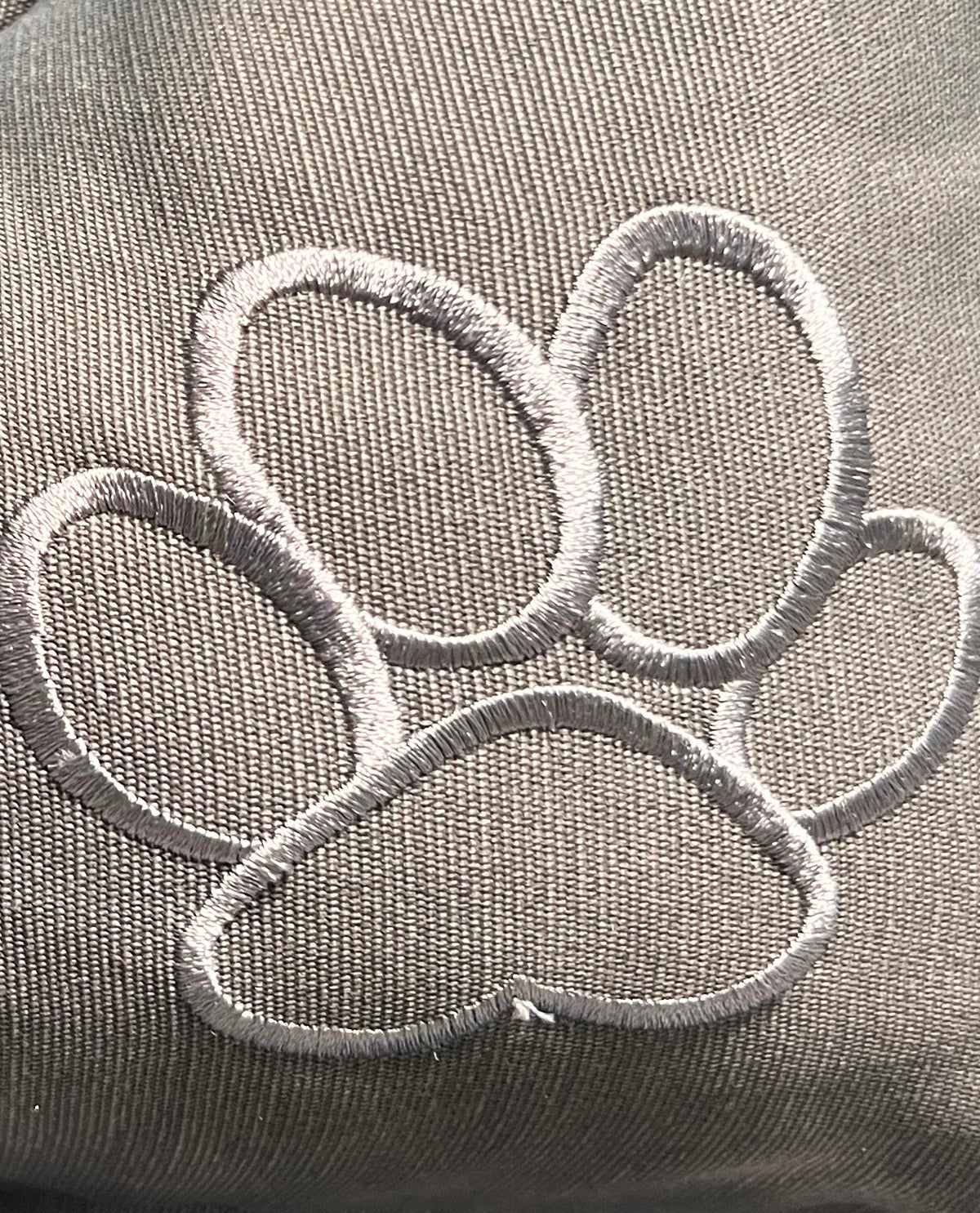 25x20x9 Tyler Charcoal Pet Bed