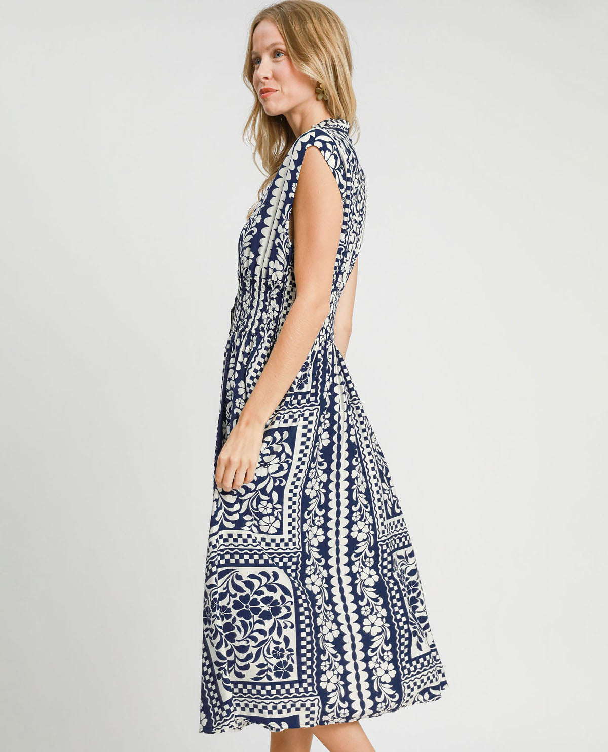 Mixed Print Sleeveless Midi Dress