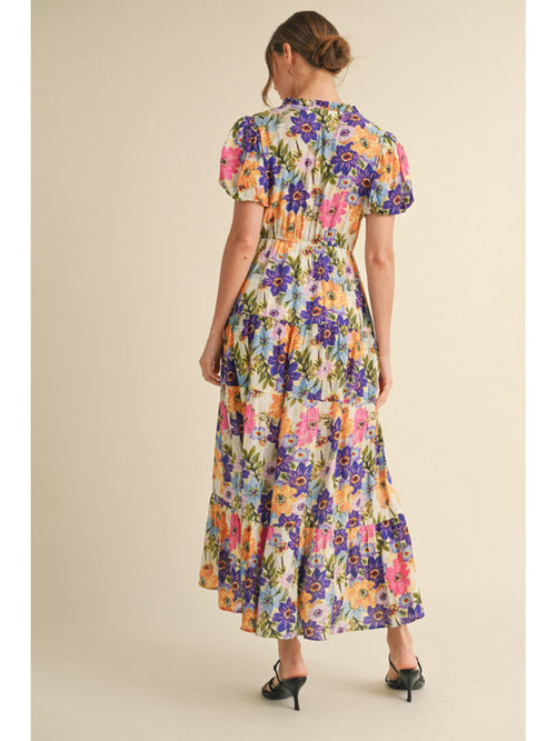 Print Tiered Layer Maxi Dress with Puffed Short Sleeves & Frilled Slit Neck