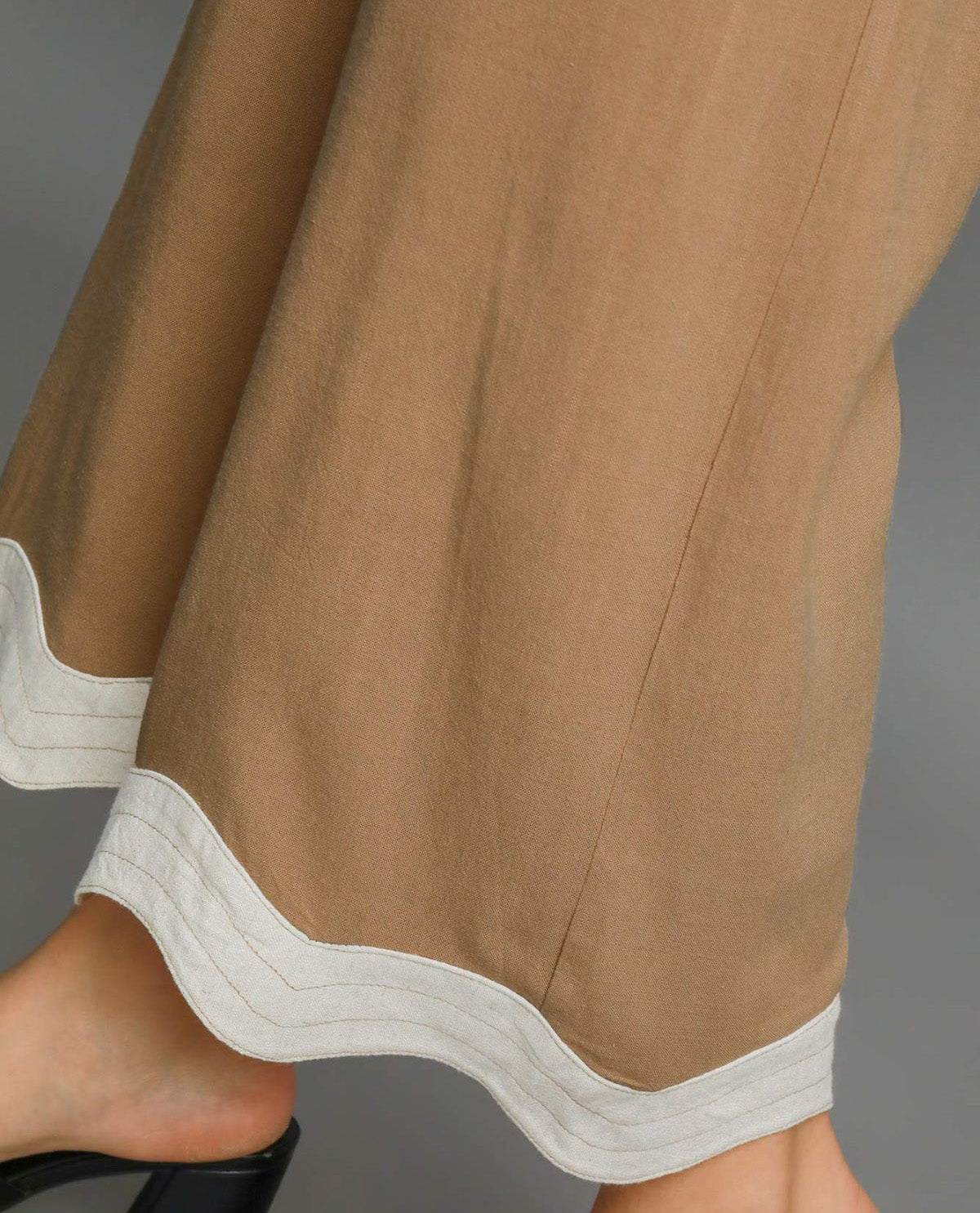 Crop Linen Pant Scallop Hem