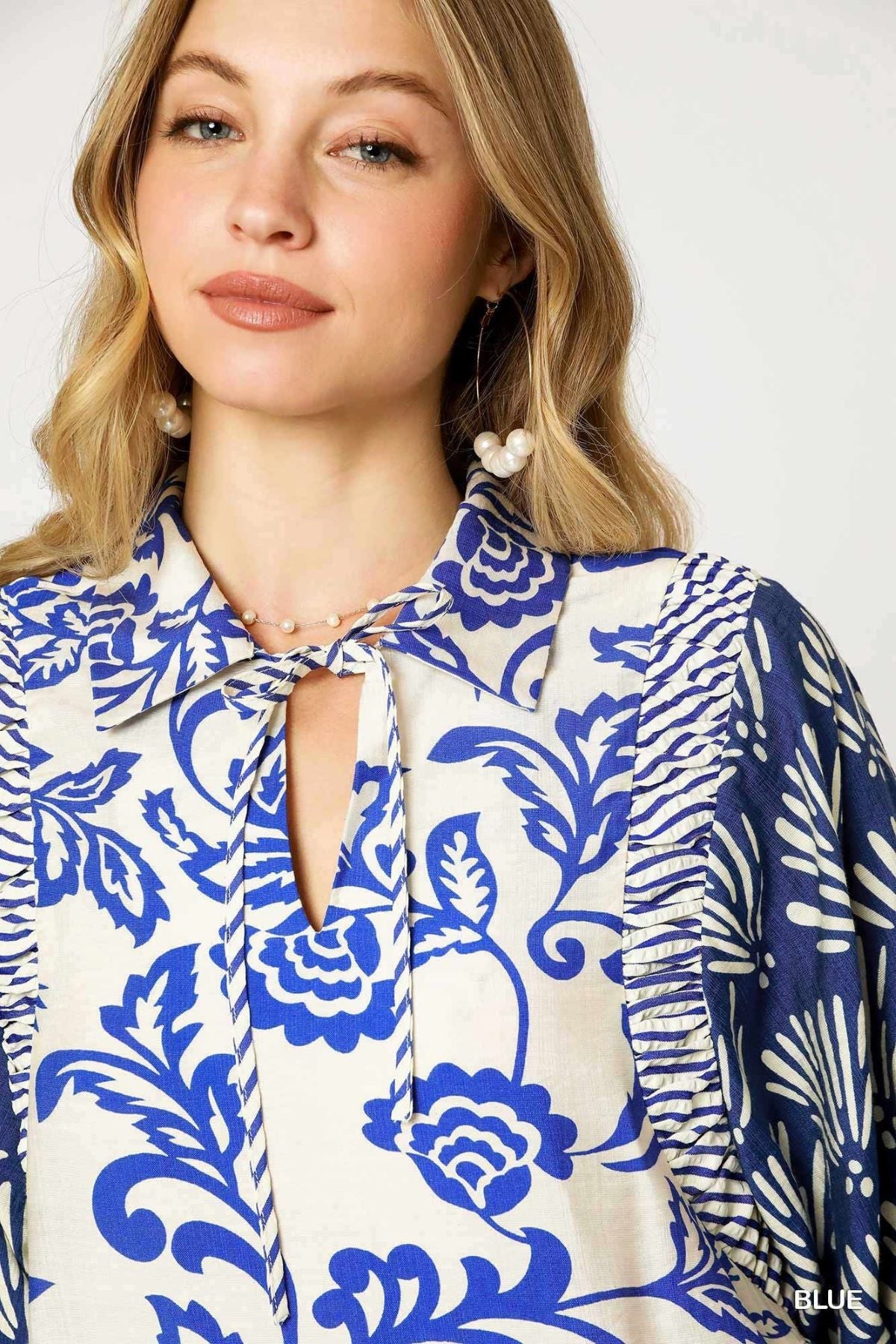 Abstract Print V-Neck Top with Puff Sleeves