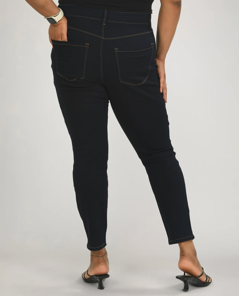 D Jean Plus Comfort Waist Single Button Ankle Jeans