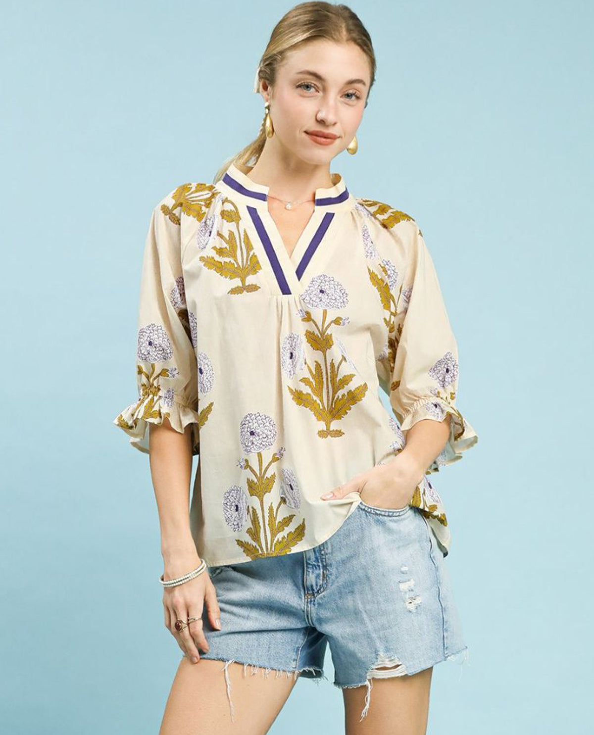 Umgee V-Neck Floral Top With Contrast Binding Cream