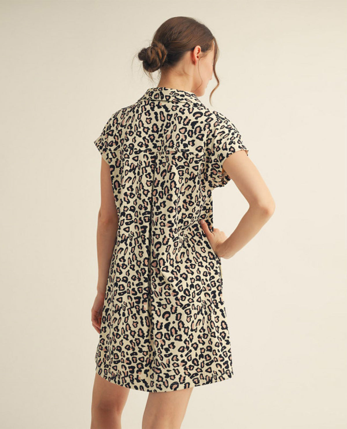 Drop Shoulder Leopard Dress with Side Pockets and V-Neckline