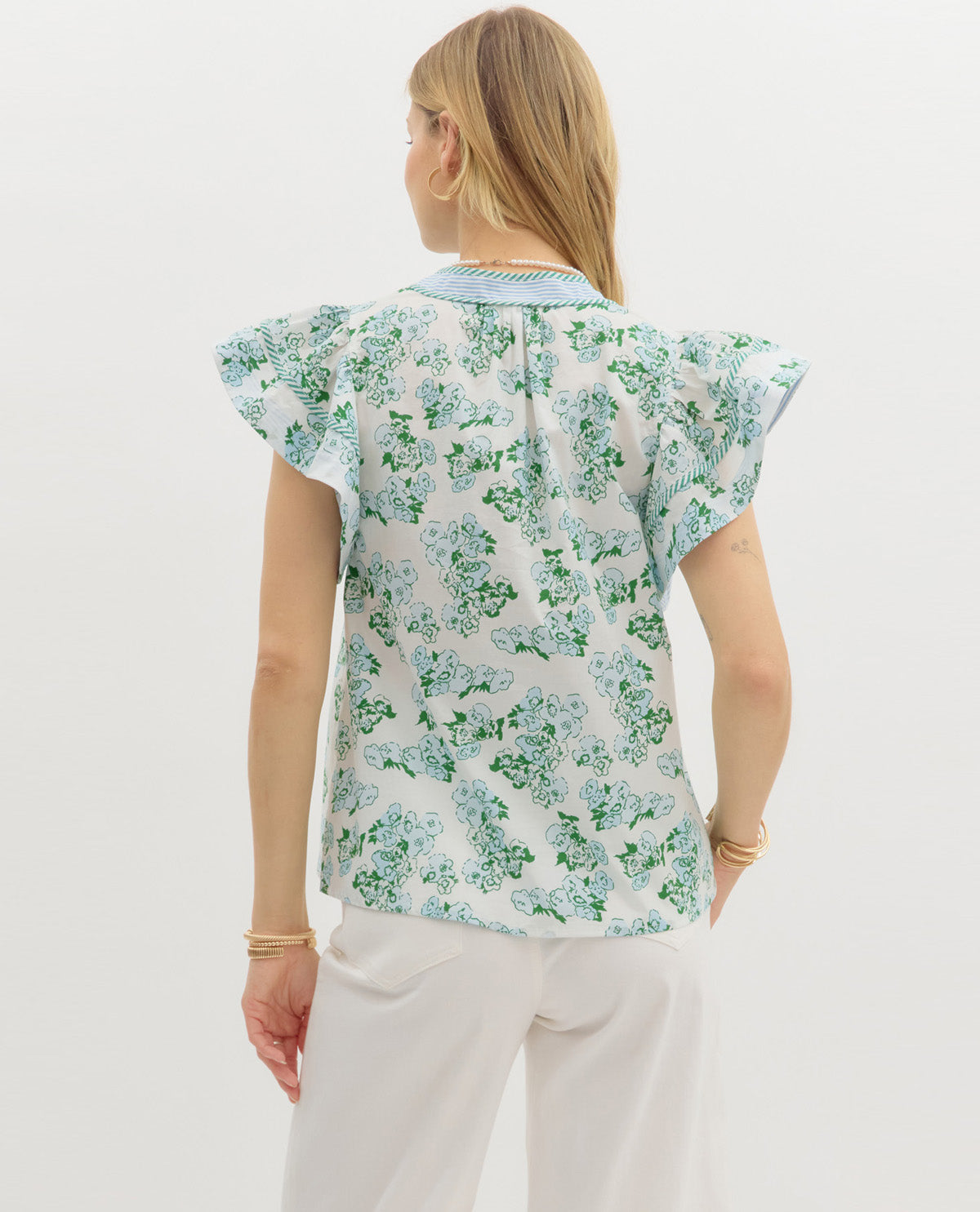 Entro Flutter Sleeve V Neck Print Top