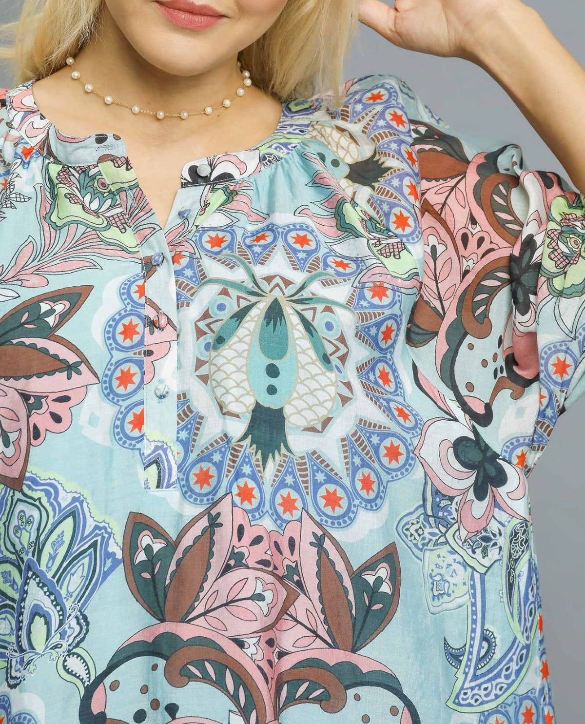 Plus Multi Paisley Floral Print Top with 3/4 Sleeves and Splitt Neckline