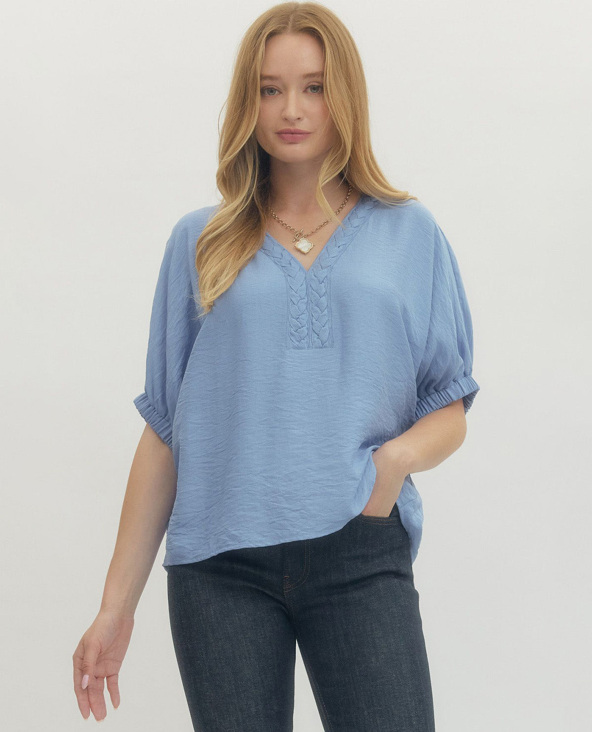 Entro Solid V neck Top