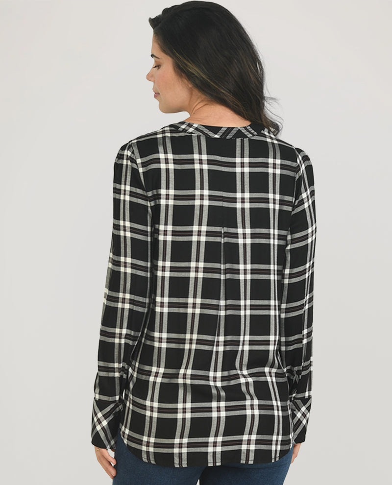 Zac & Rachel Black & White Plaid Knit Top