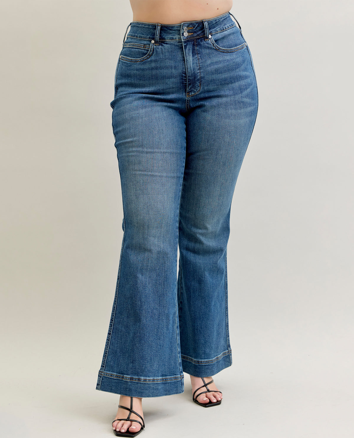 Judy Blue Plus High Waist Tummy Control Flare Jeans