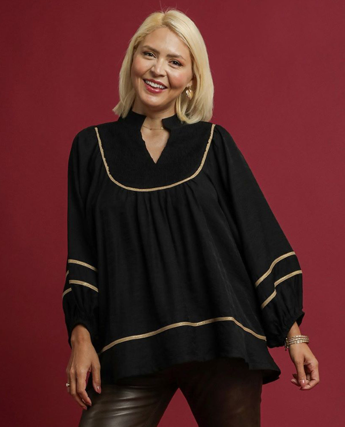 Umgee Plus Solid Smock Top with Contrast Piping