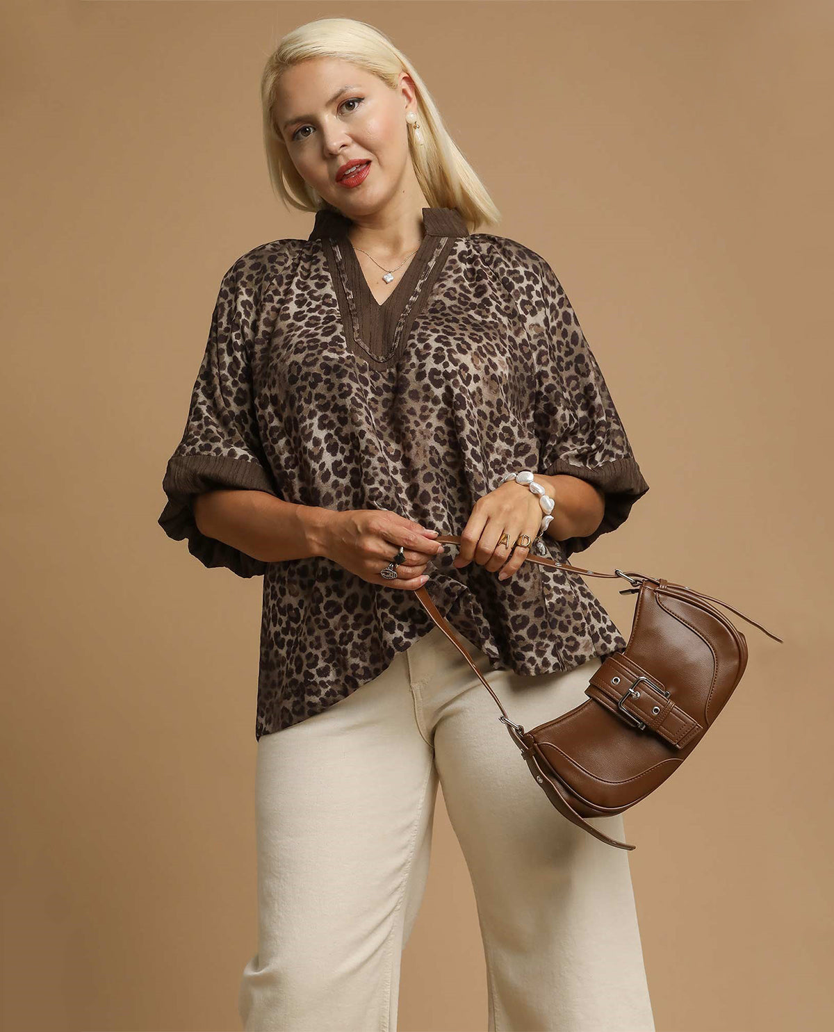 Umgee Plus Leopard Print Pleated Sleeve Top