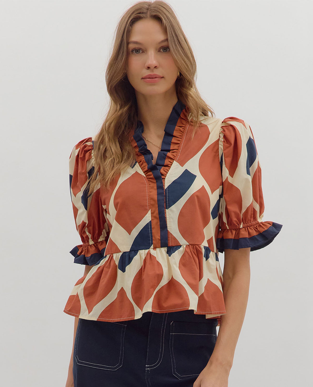 Entro V Neck Print Top