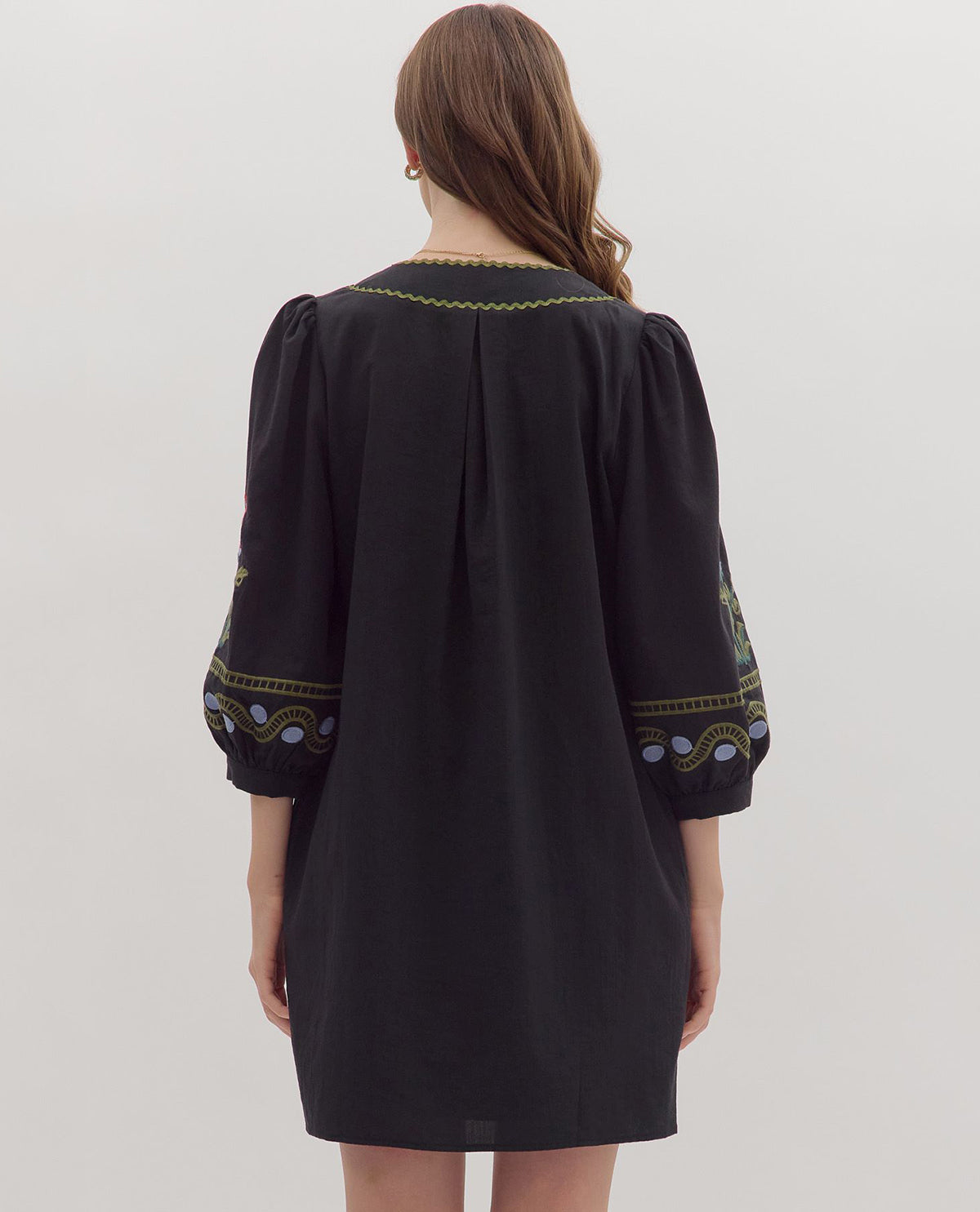Entro 3/4 Sleeve Solid Dress with Embroidery