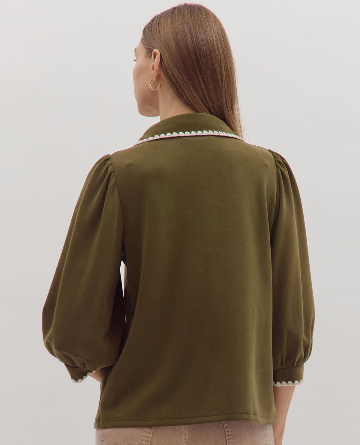 Entro Solid Collar Top