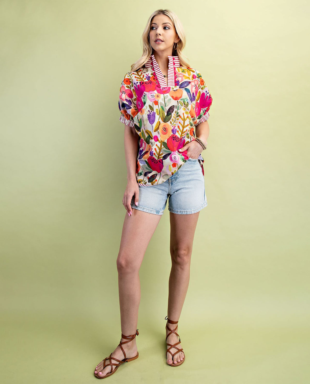 Gigio Plus Floral Top with Contrast Stripe
