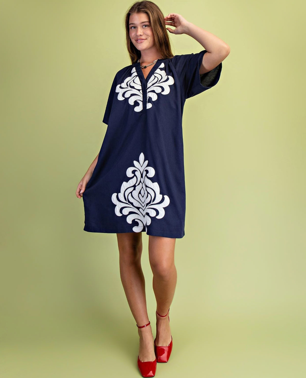 Gigio Linen Dress with Embroidery