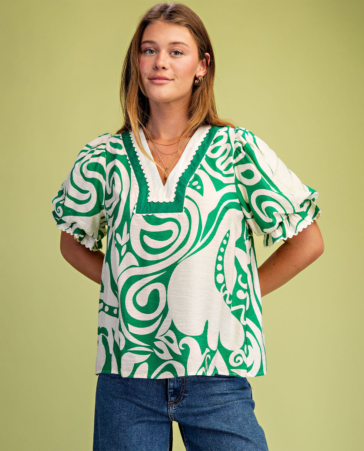 Gigio Plus Print Vneck Puff Sleeve Top