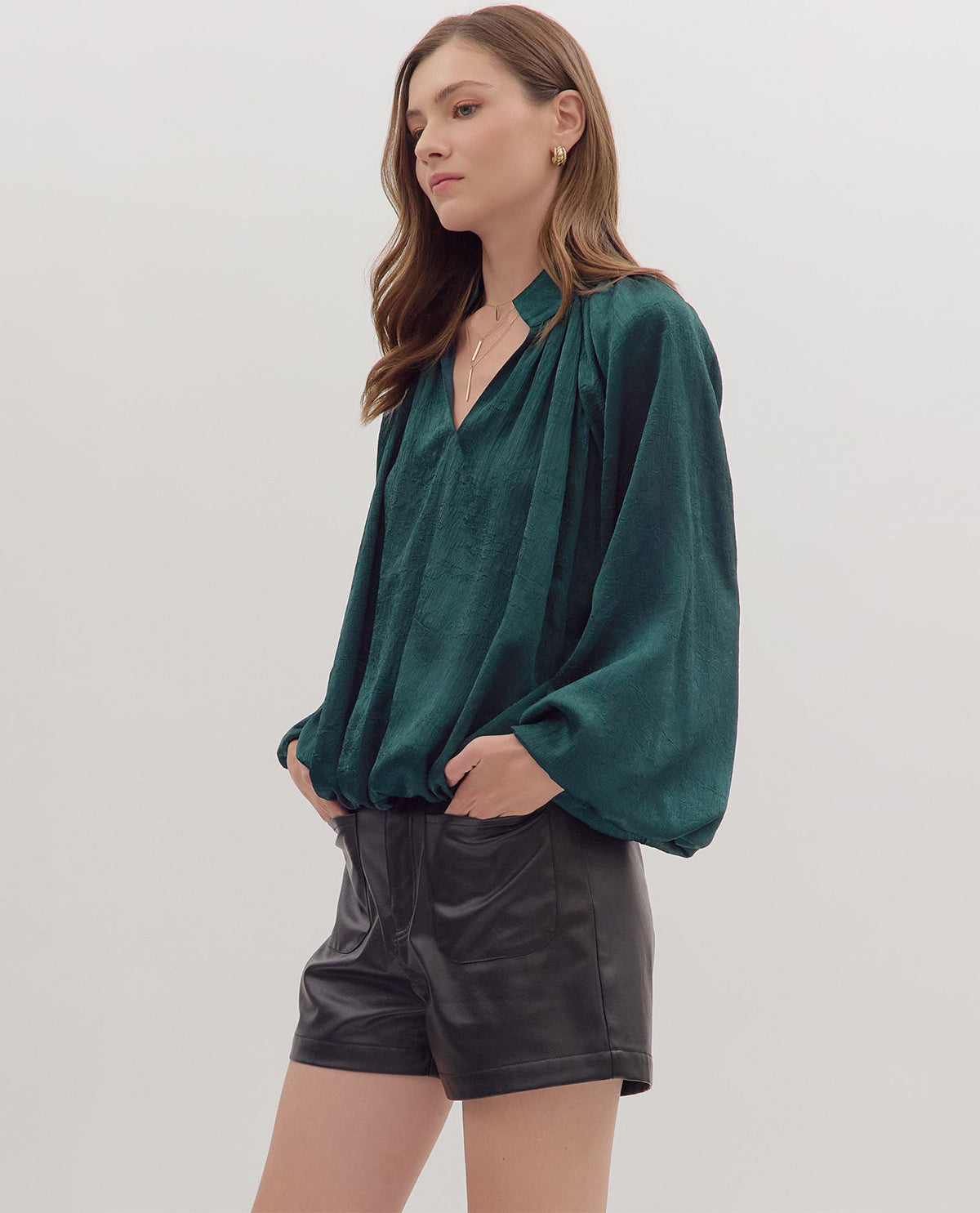 Entro Solid Top with Balloon Sleeves