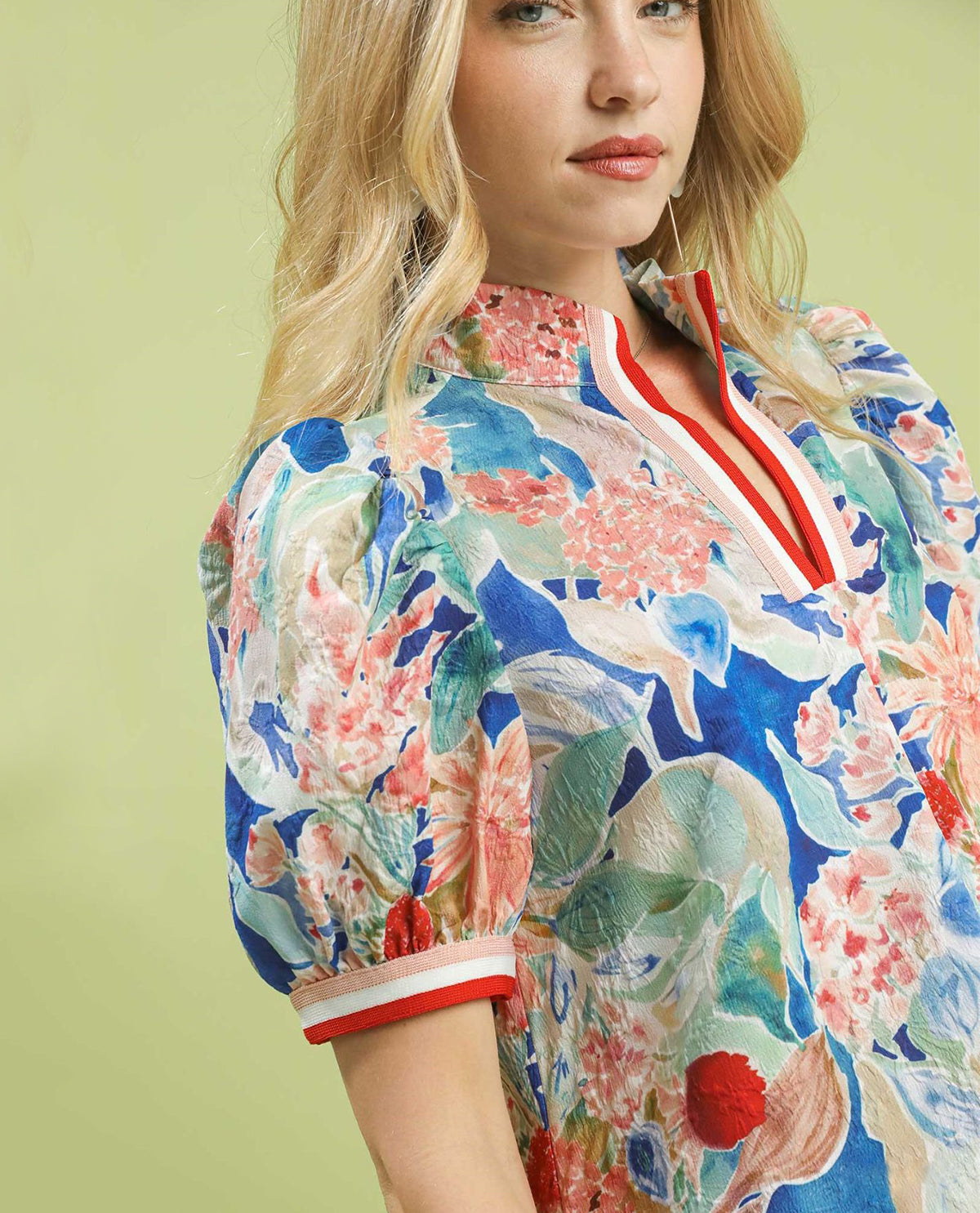 Jacquard Print Top with Short Puff Sleeves and Striped Contrast Cuffs