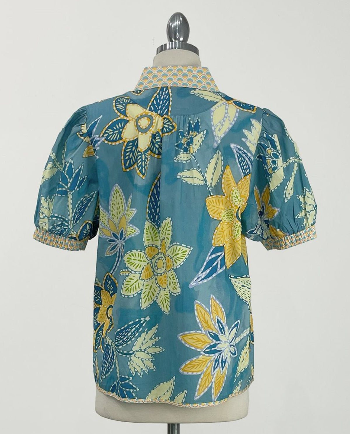 Mixed Abstract Print V-neck Top