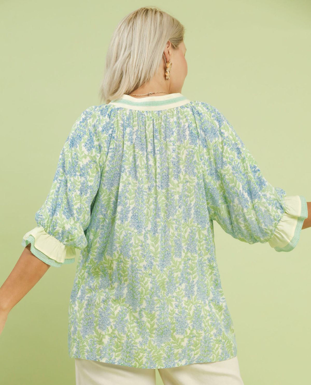 Plus V-neck Top with Contrast Trim and Short Puff Sleeves with Ruffle Striped Detail