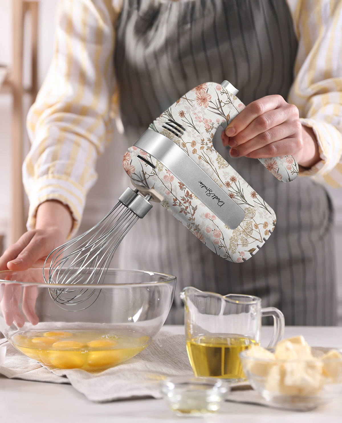 Dwell Printed Hand Mixer Neutral Floral – Hamrick's Shop