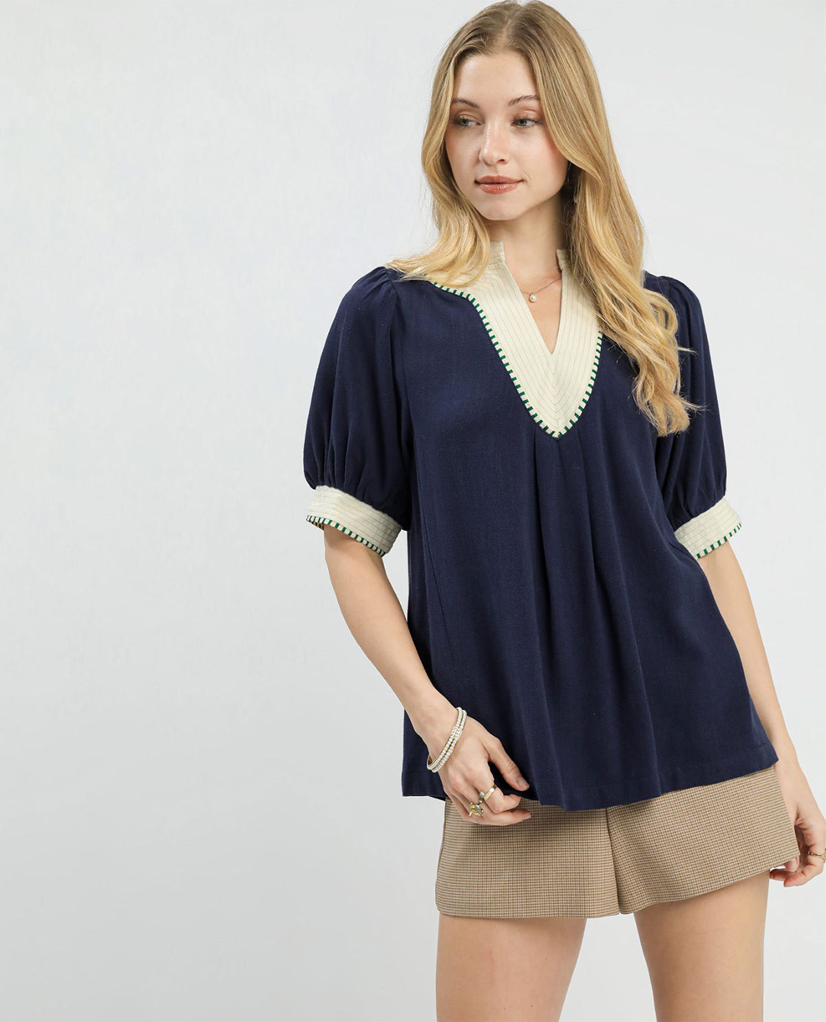 Umgee Linen Blend Solid Contrast Trim Top