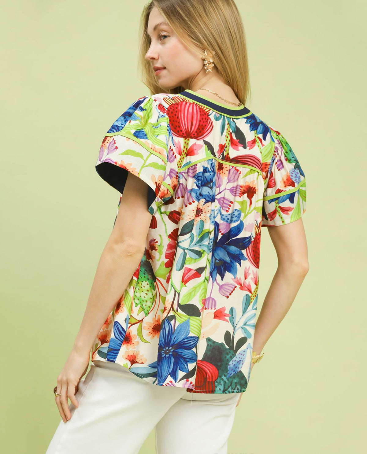 Umgee Vneck Floral Print Top