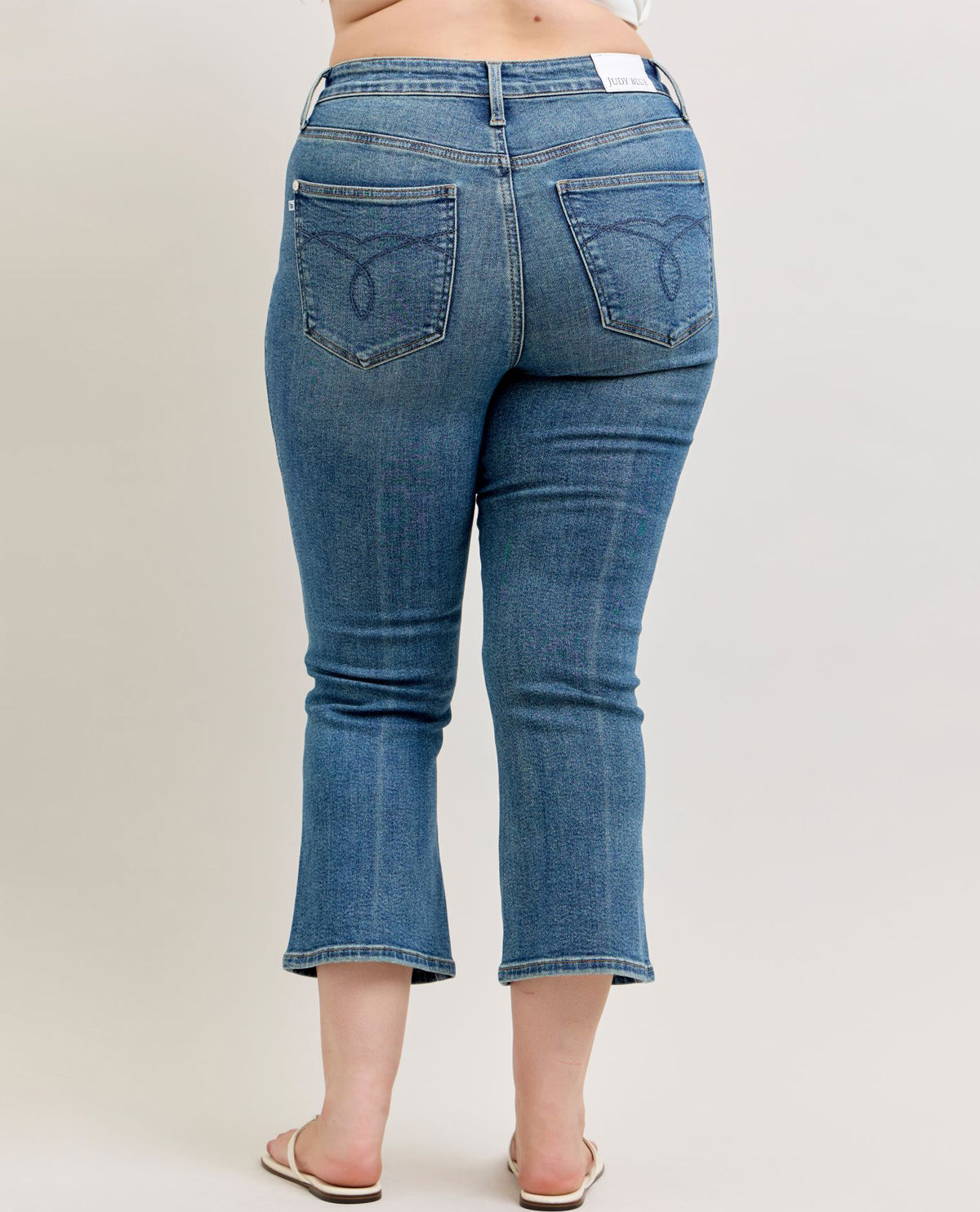 Judy Blue High Waist Tummy Control Kick Flare Jenas