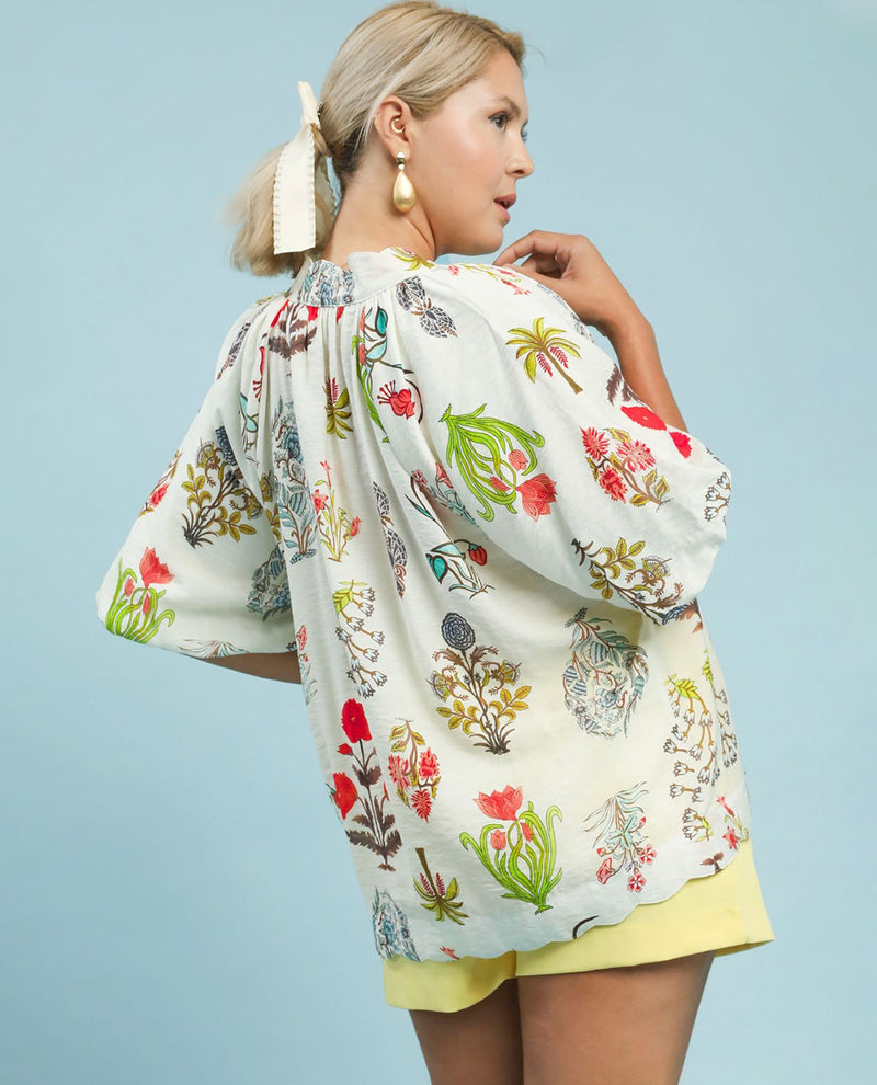 Umgee Encyclopedia Print Top Cream