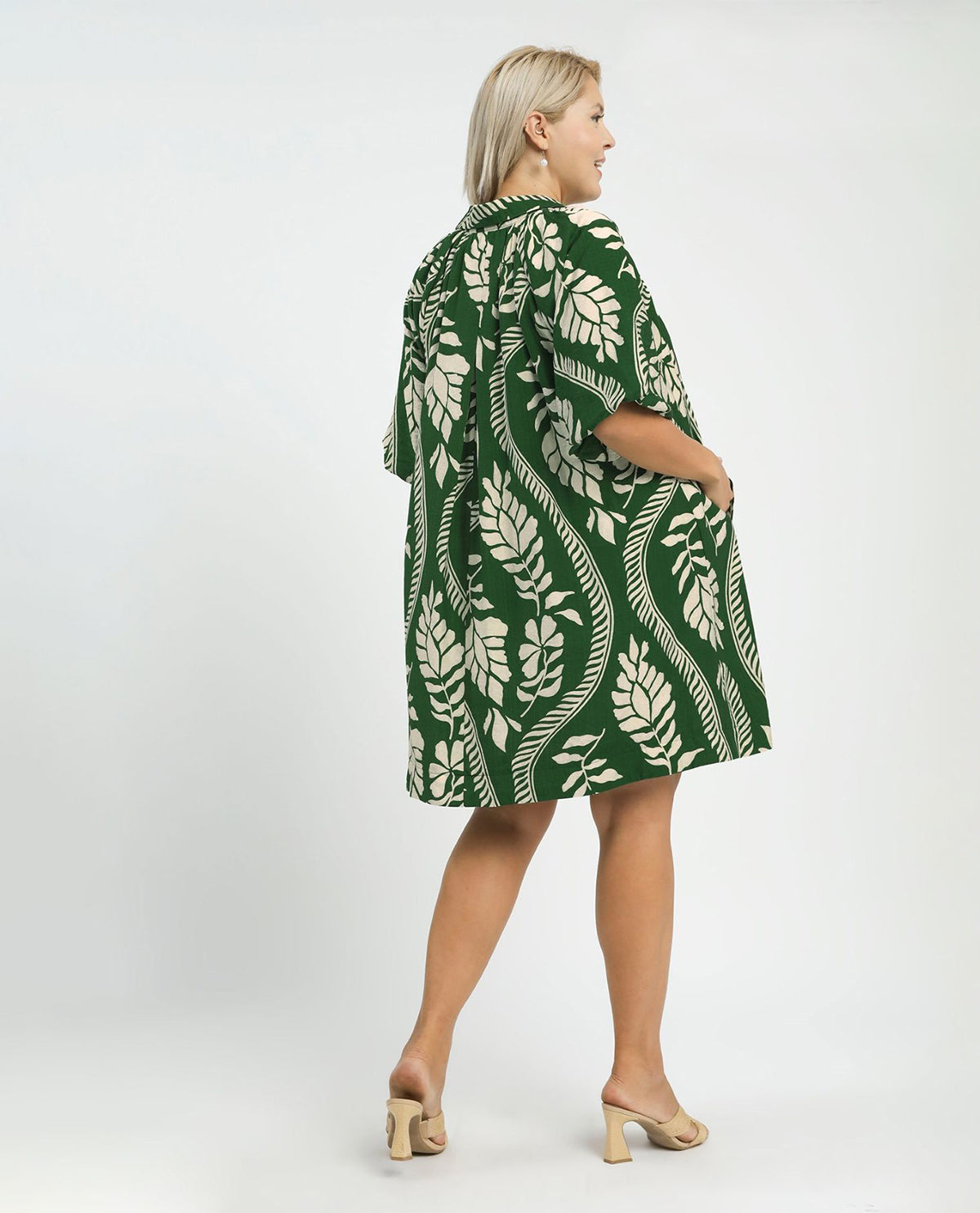 Umgee Leaf Print Collar Dress Green